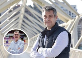 Paco González, en una imagen de agosto de 2021; en detalle, Quique Peral.