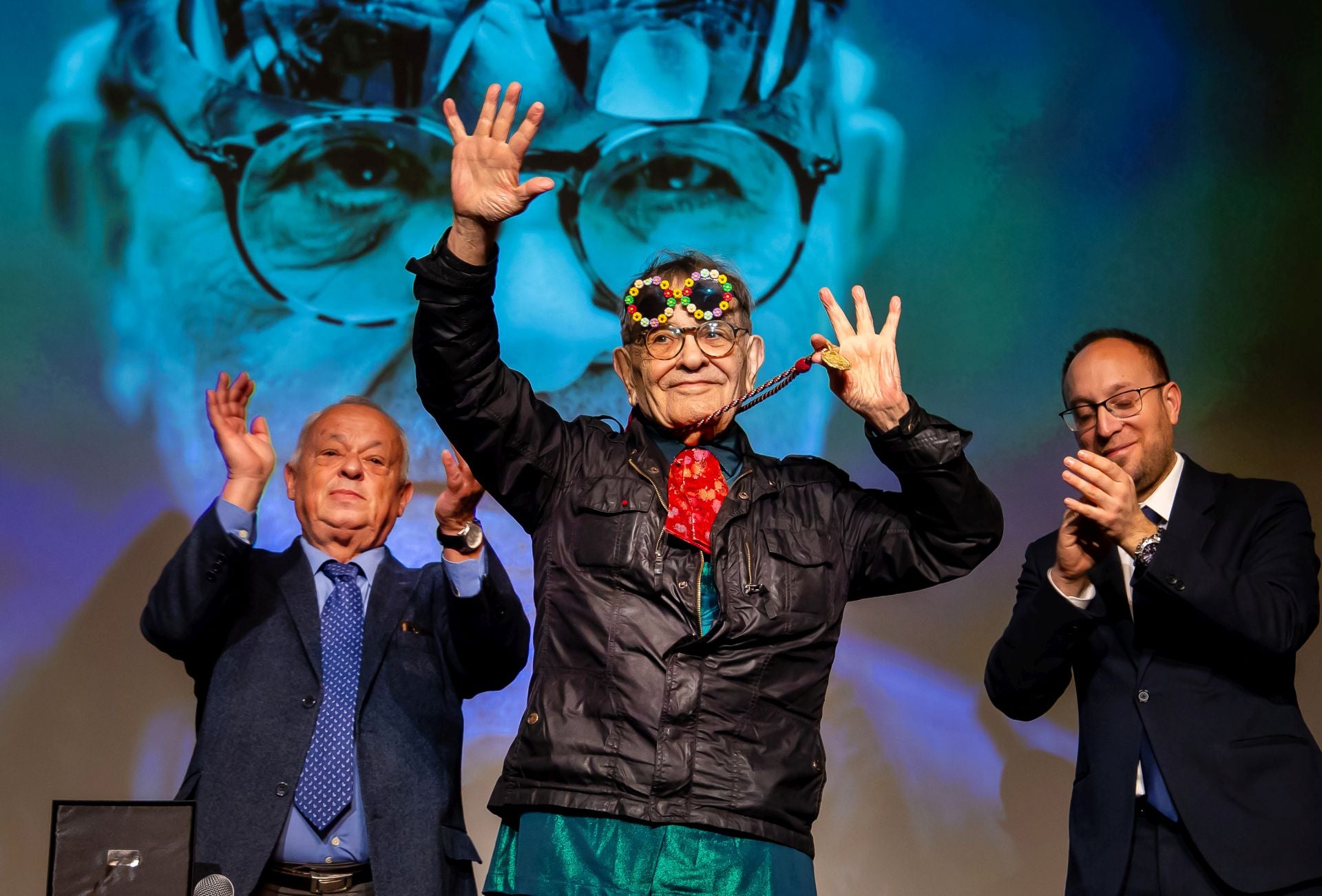Fernando Arrabal, recibió en 2023 el Premio Castilla y León de las Letras.