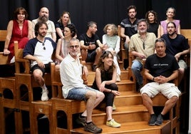 Elenco de participantes en el proyecto teatral 'Hacia ecos de lo sagrado'.