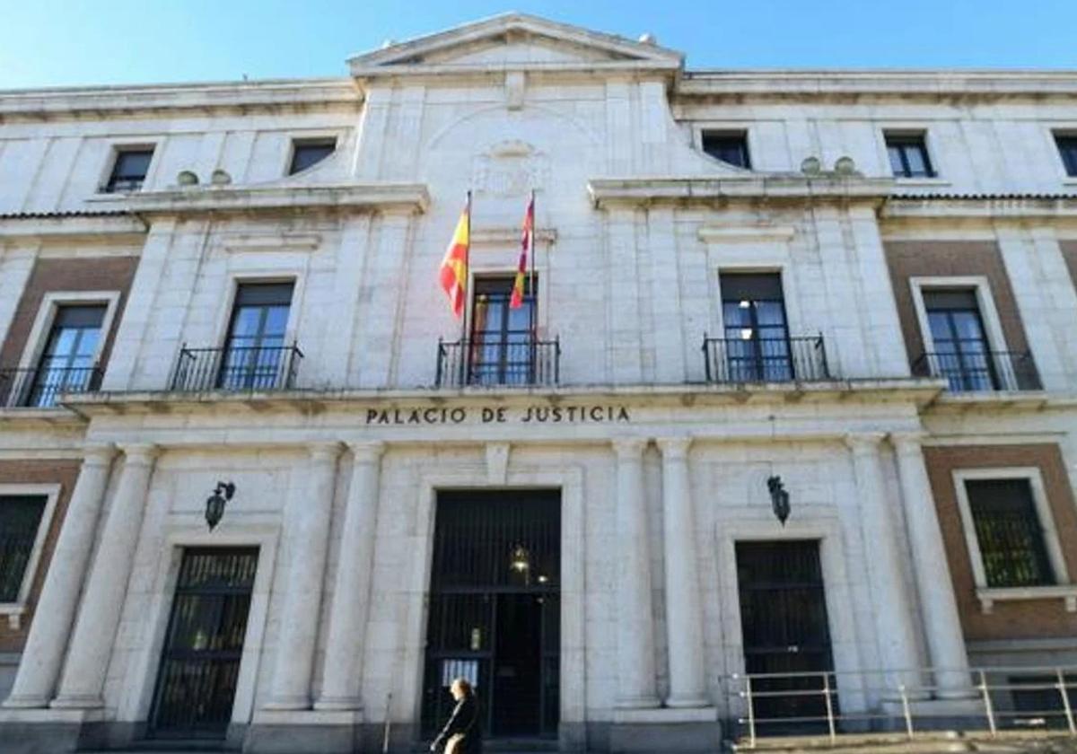 Imagen de archivo de la sede de la Audiencia de Valladolid.