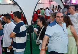 Música y humor al aire libre en OMY