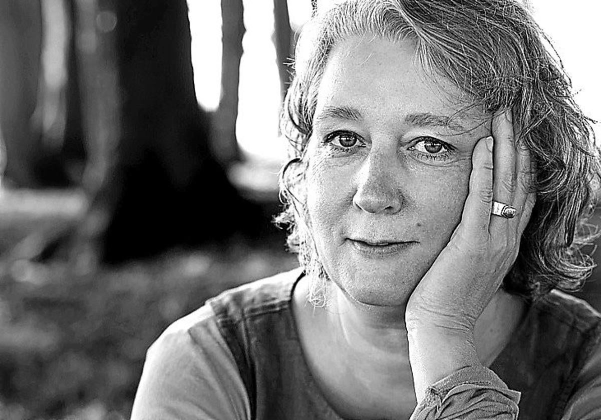 La escritora británica Claire Fuller.