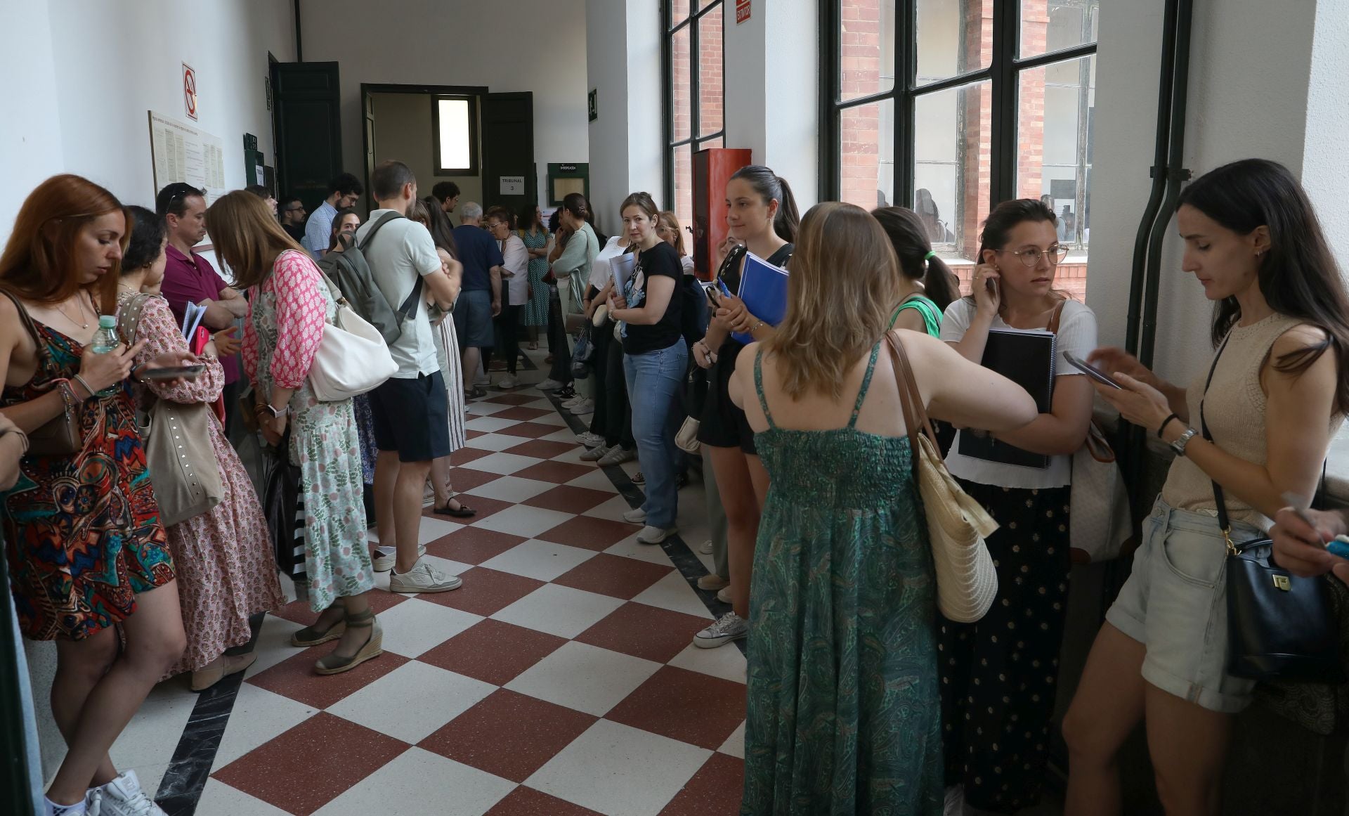 1.172 aspirantes en Palencia para conseguir una plaza de maestro de inglés