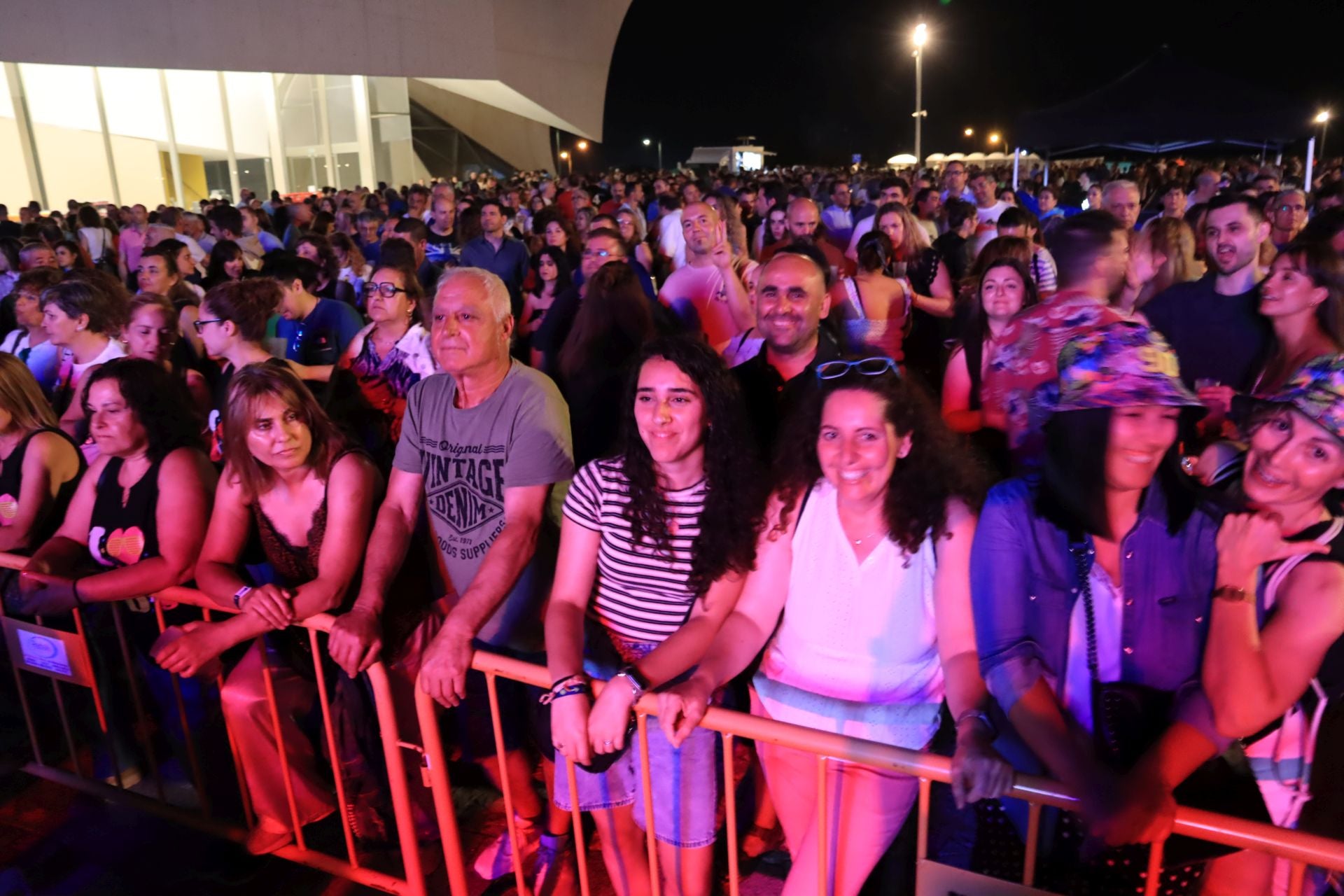 Fotos del concierto Eternos 90s en Segovia