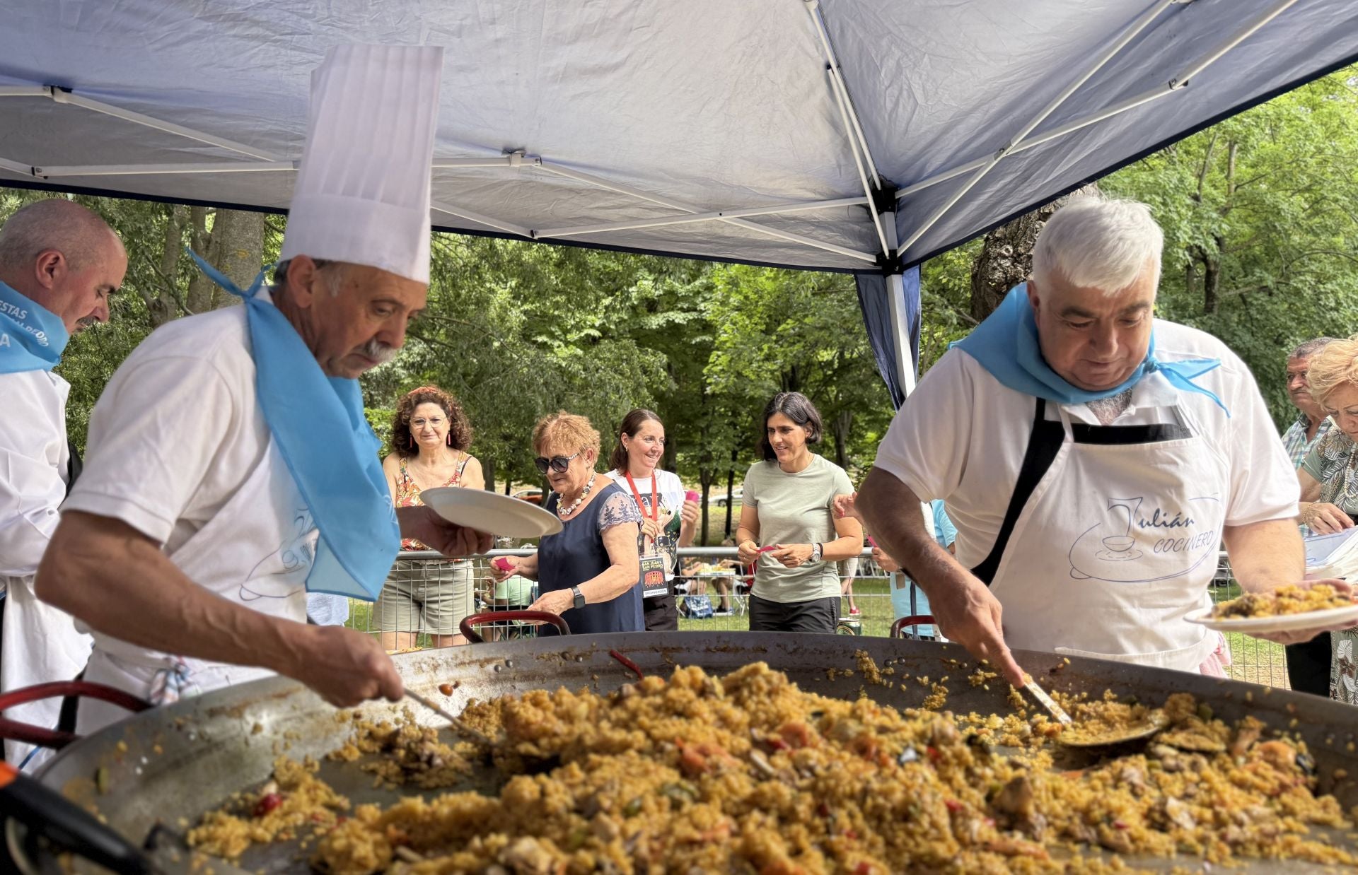 Las mejores fotos de la paella popular en la Fuencisla
