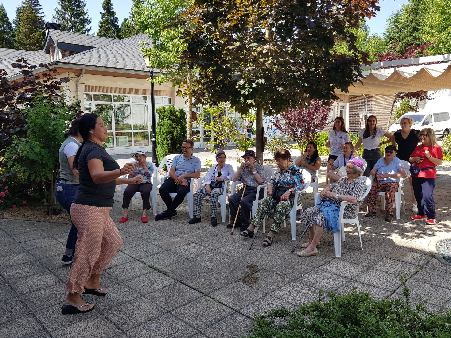 Celebración del día del refugiado en el centro San Juan de Dios de Aguilar