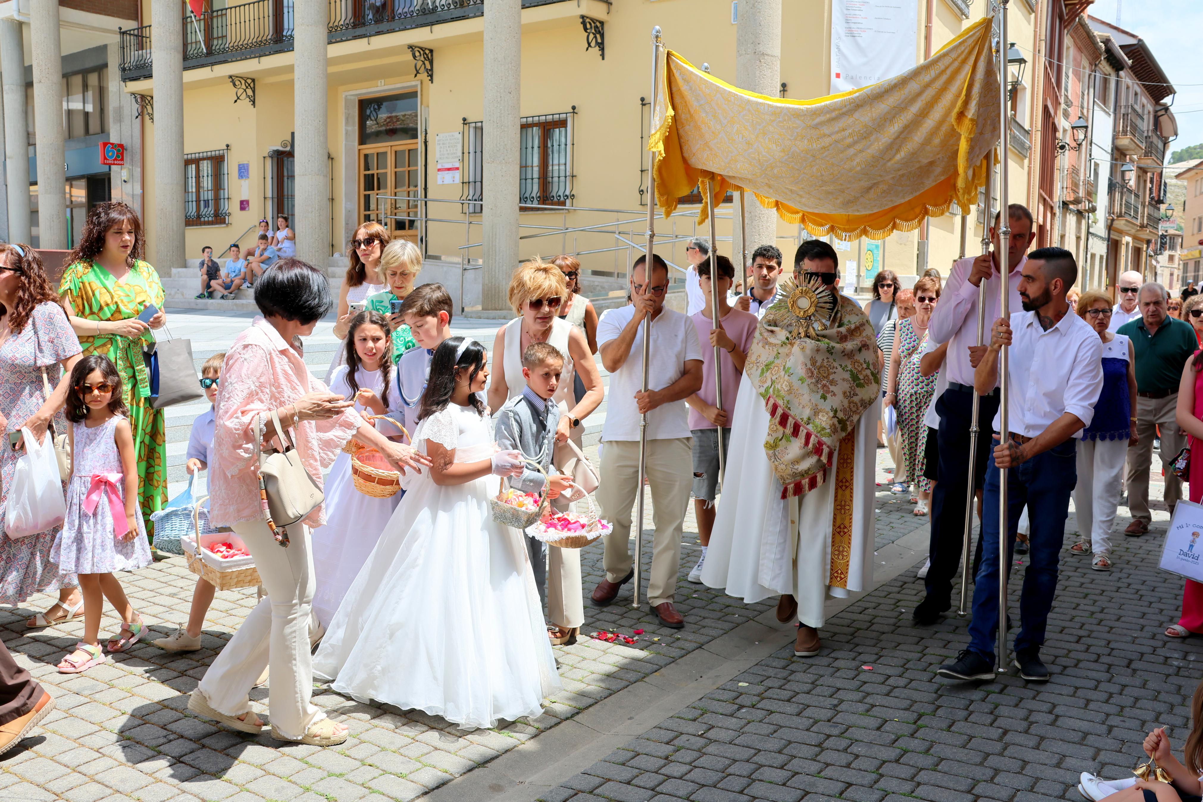 Solemnidad del Corpus Christi en Baltanás
