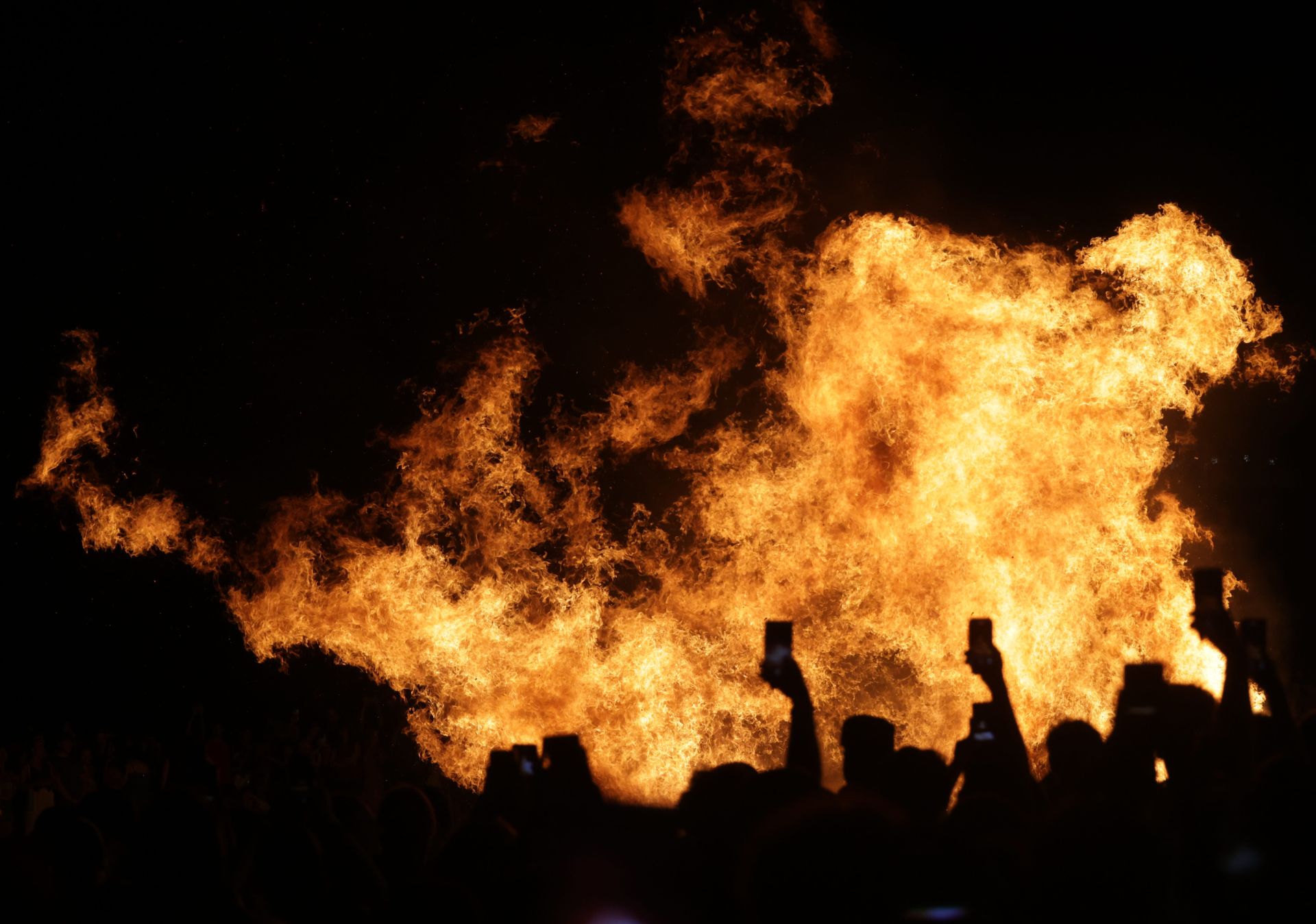 Las imágenes de la noche de San Juan en Valladolid