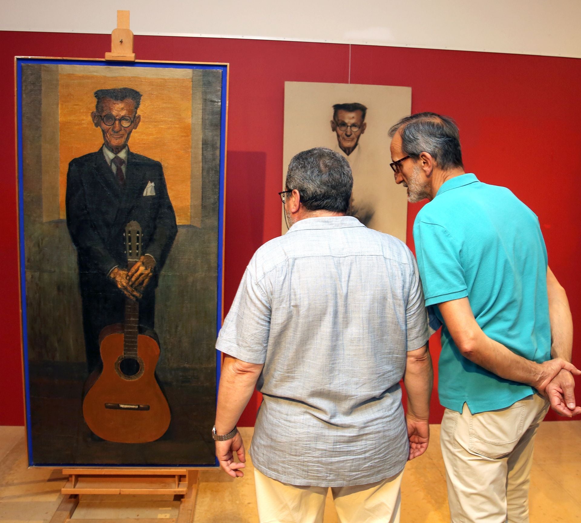 Fotos de la entrega de dos retratos de Agapito Marazuela