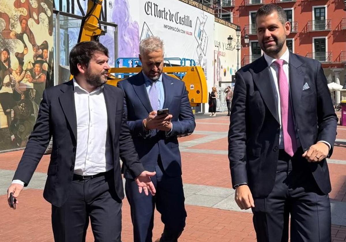 Gabriel Solares e Isaac Benzaquen se reúnen con el alcalde de Valladolid y desembarcan en Zorrilla
