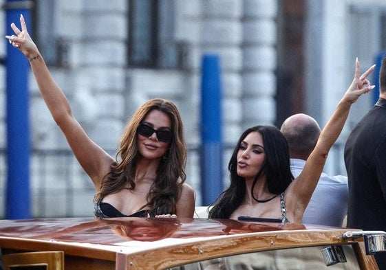 Los invitados a la boda de Jeff Bezos desfilan en barco por Venecia