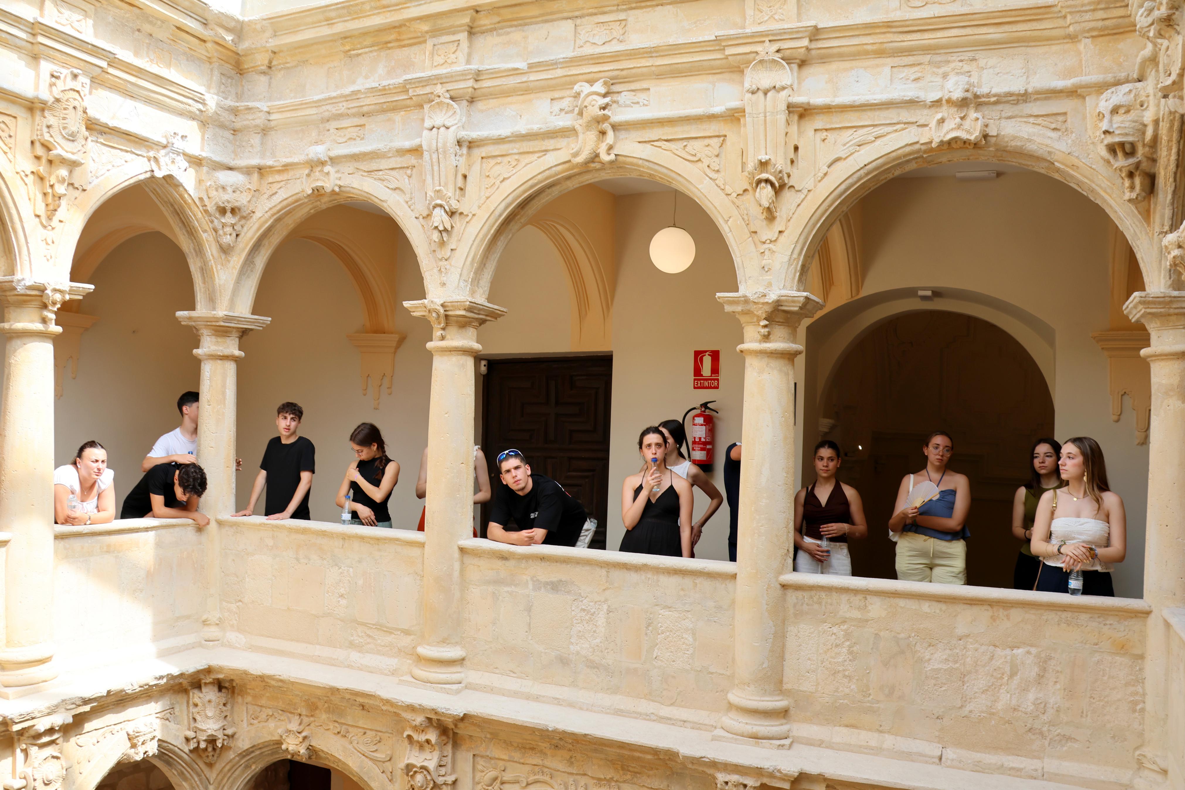 Musical 'La Bella y la Bestia' en Baltanás