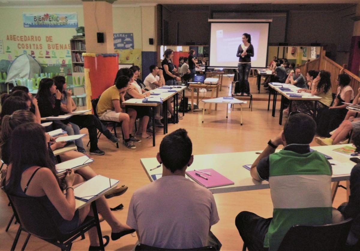 Actividad de una asociación juvenil palentina.