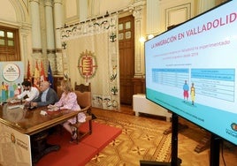 Presentación del plan de convivencia en el Ayuntamiento de Valladolid.