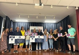 Entrega de premios a los ganadores en el centro cívico Esgueva.