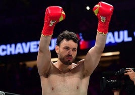 Julio César Chávez Jr., en su última pelea contra el youtuber Jake Paul.