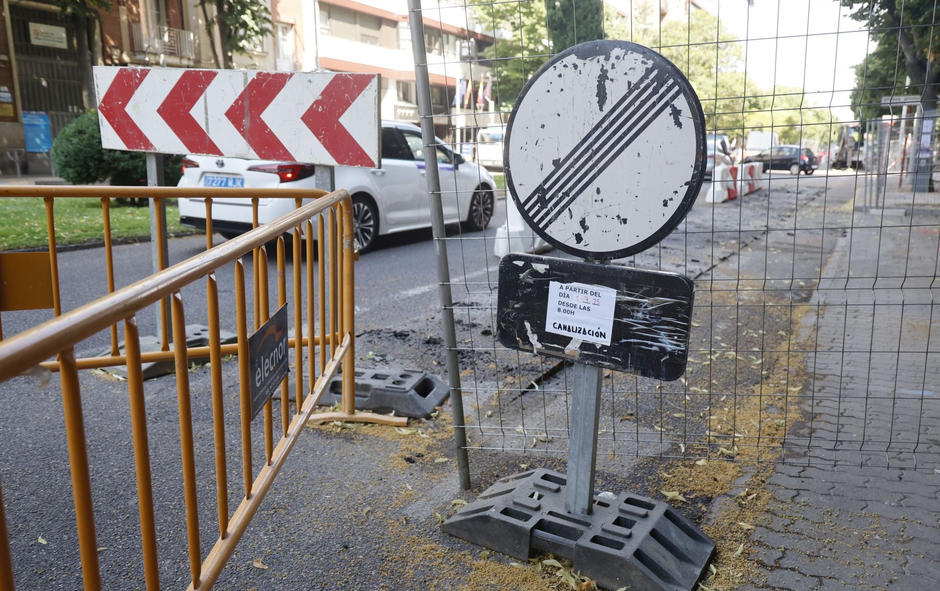 Las obras de la red de calor llegan a la avenida Casado del Alisal