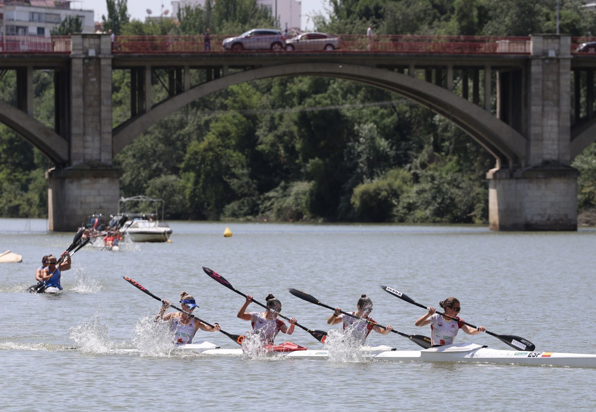 Las imágenes de la Regata Internacional K4 celebrada en aguas del Pisuerga