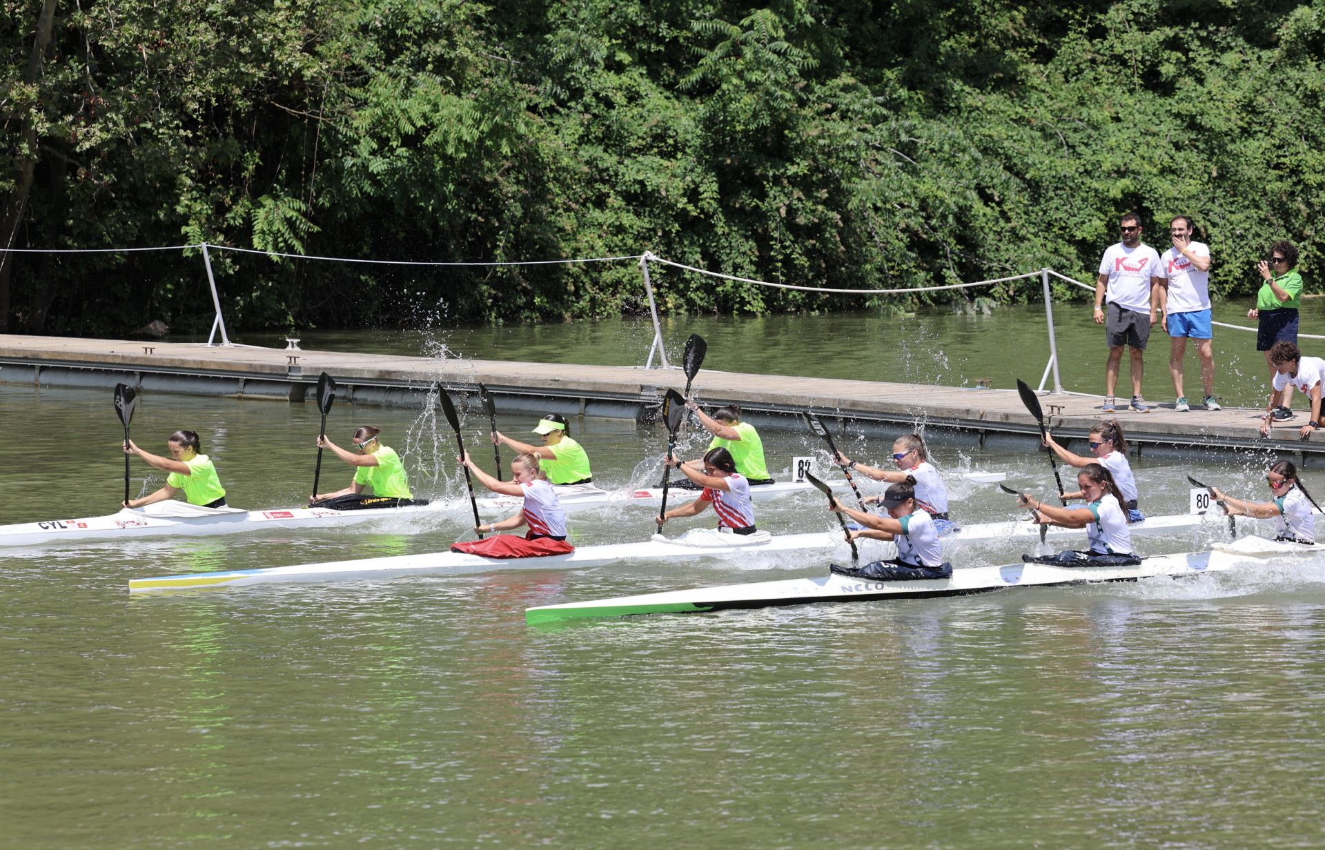 Las imágenes de la Regata Internacional K4 celebrada en aguas del Pisuerga