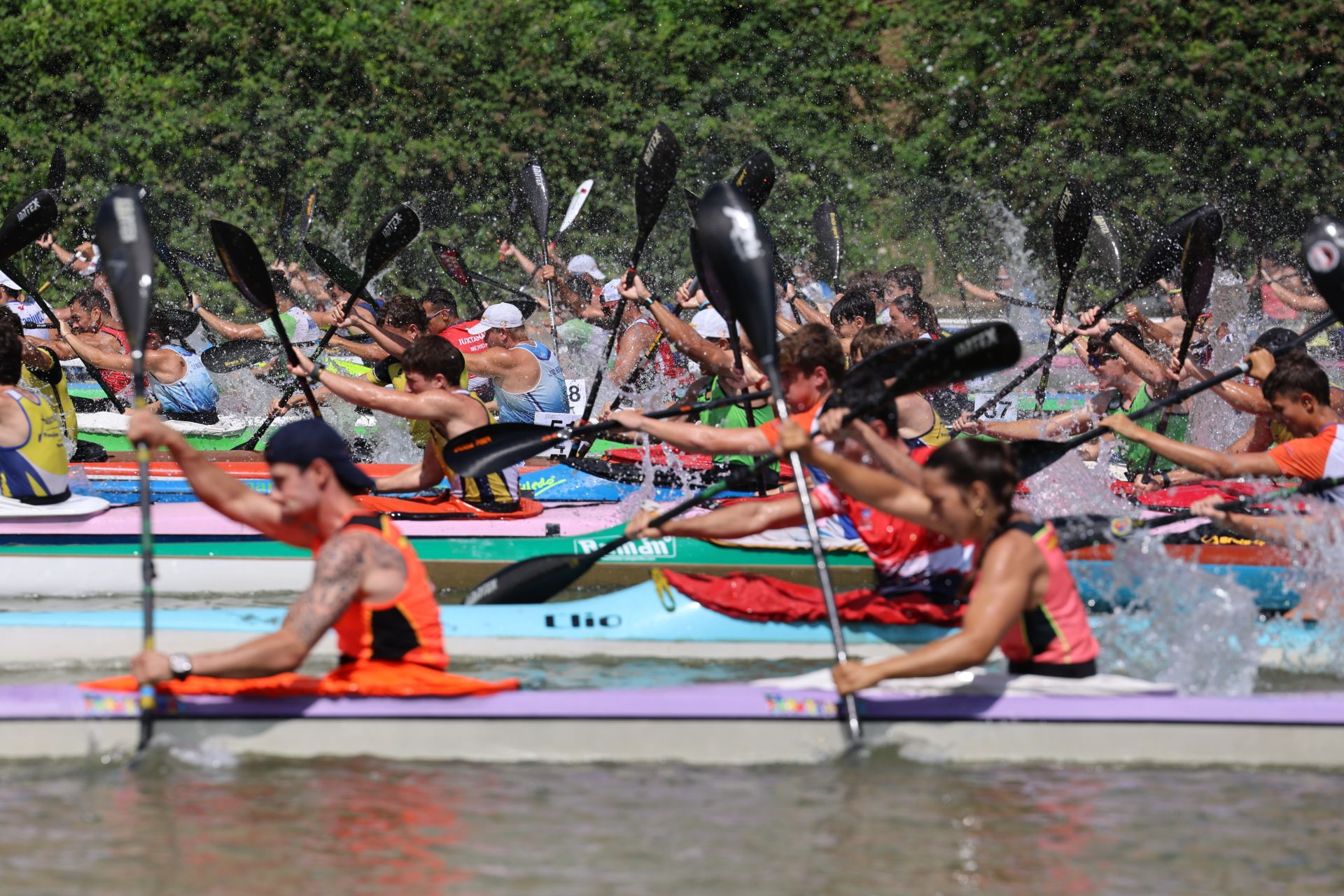 Las imágenes de la Regata Internacional K4 celebrada en aguas del Pisuerga