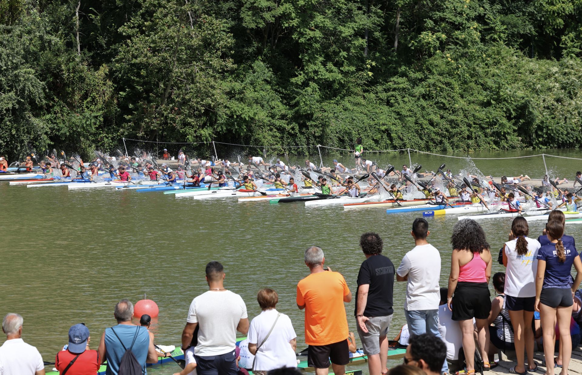 Las imágenes de la Regata Internacional K4 celebrada en aguas del Pisuerga