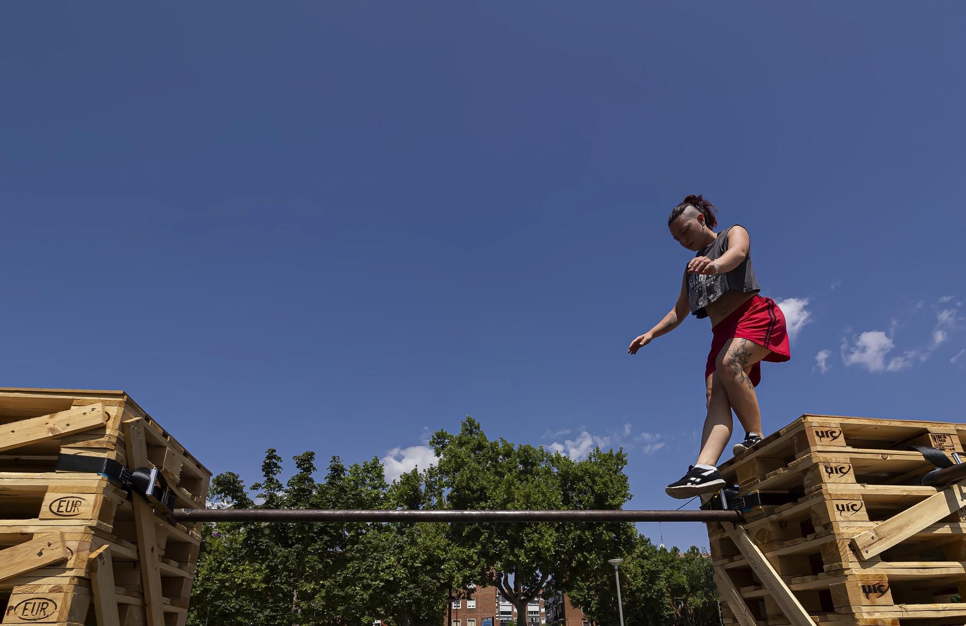 Las acrobacias de parkour impresionan en el LAVA