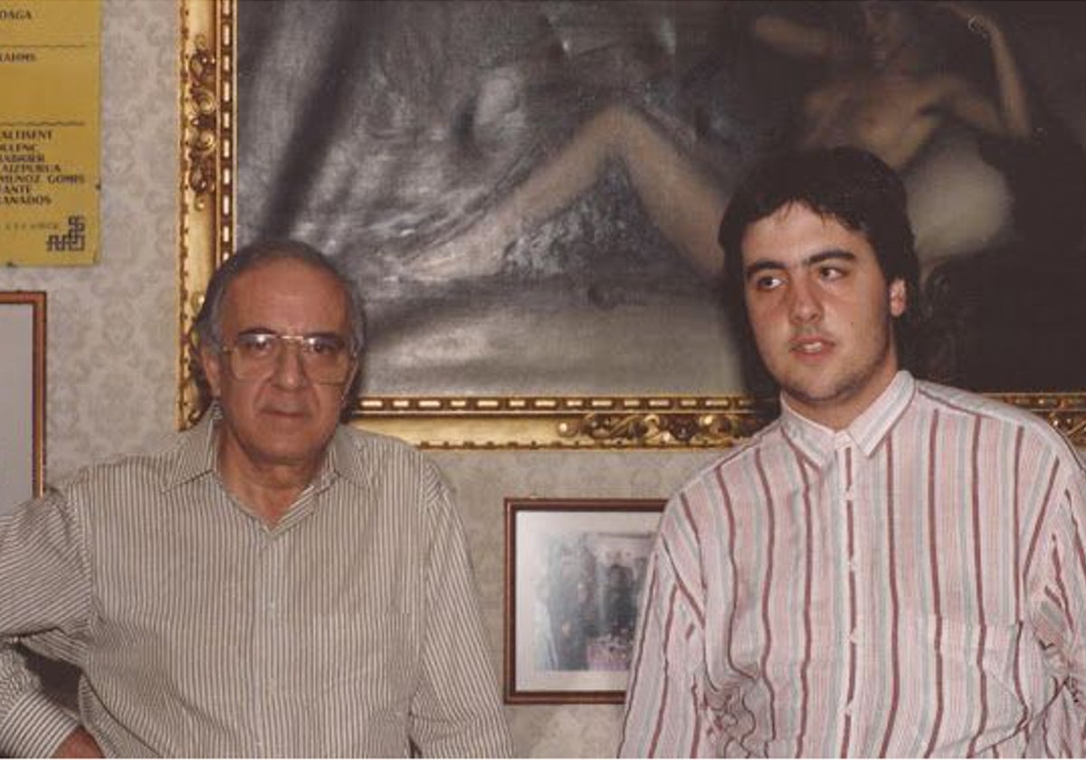 Miguel Frechilla junto a un jovencísimo Diego Fernández Magdaleno