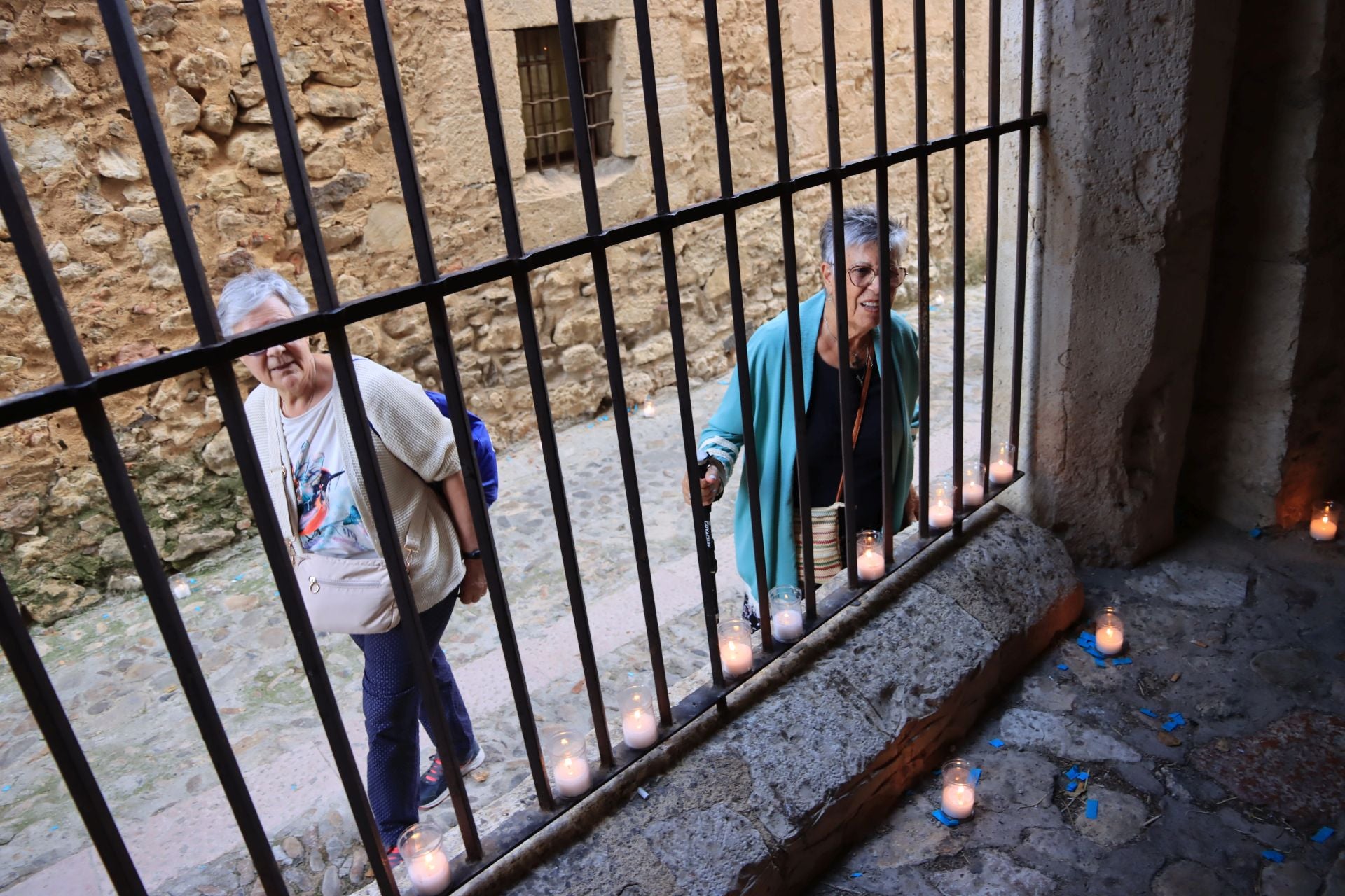 La noche de las velas en Pedraza, en imágenes