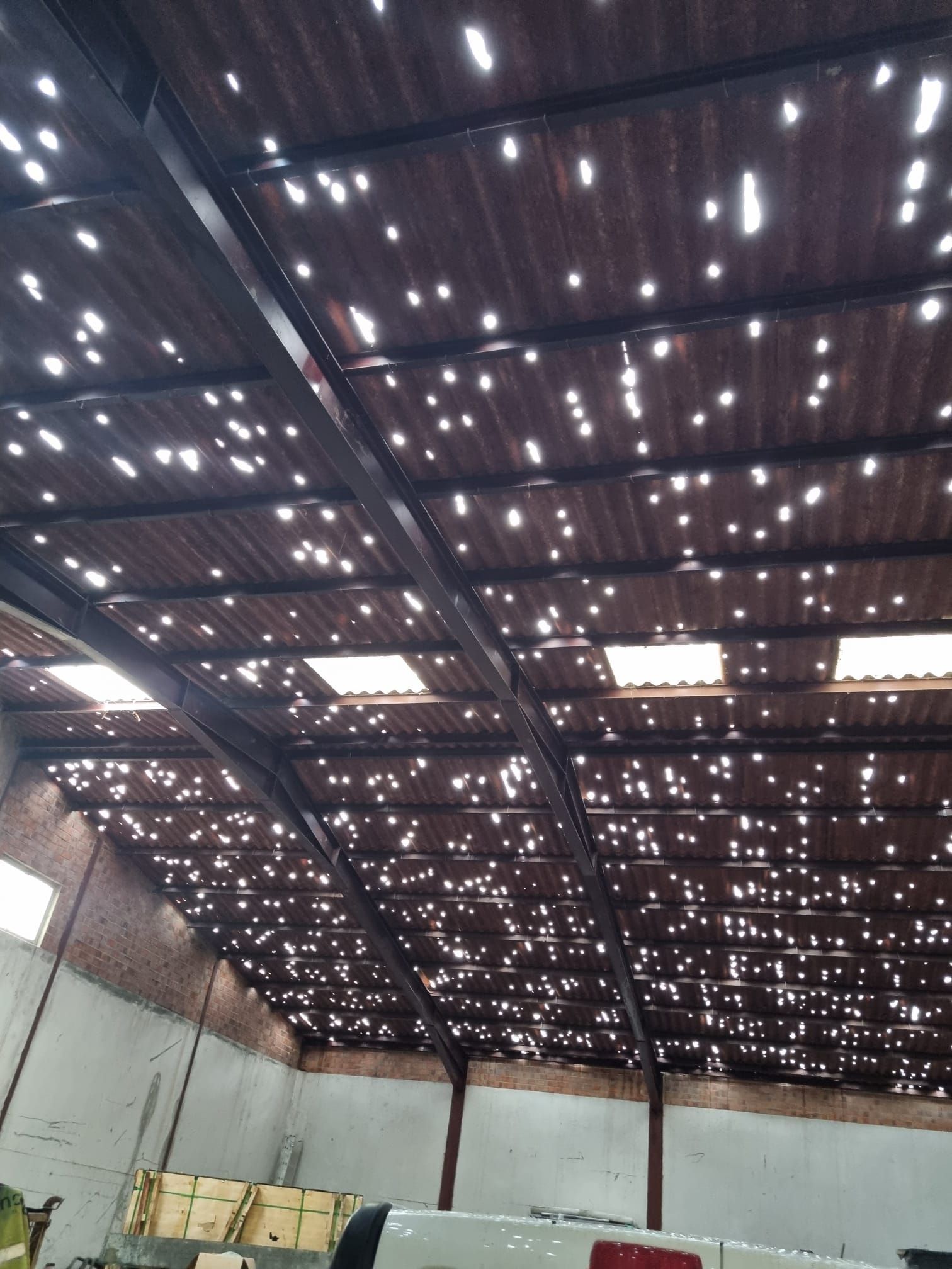 Una granizada rompe más de una decena de lunas de vehículos en Osorno