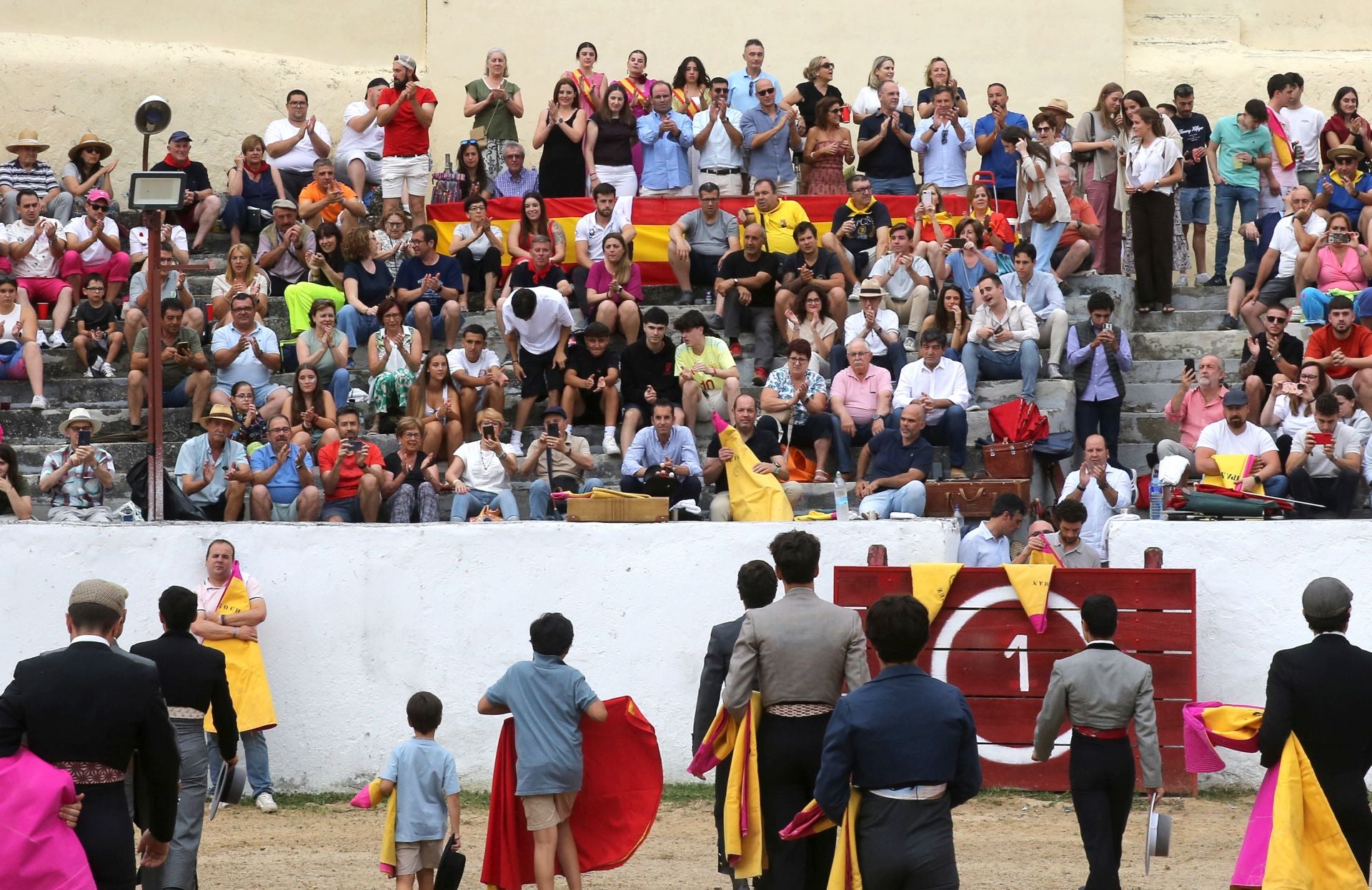 Fotografías del festejo taurino en Prádena