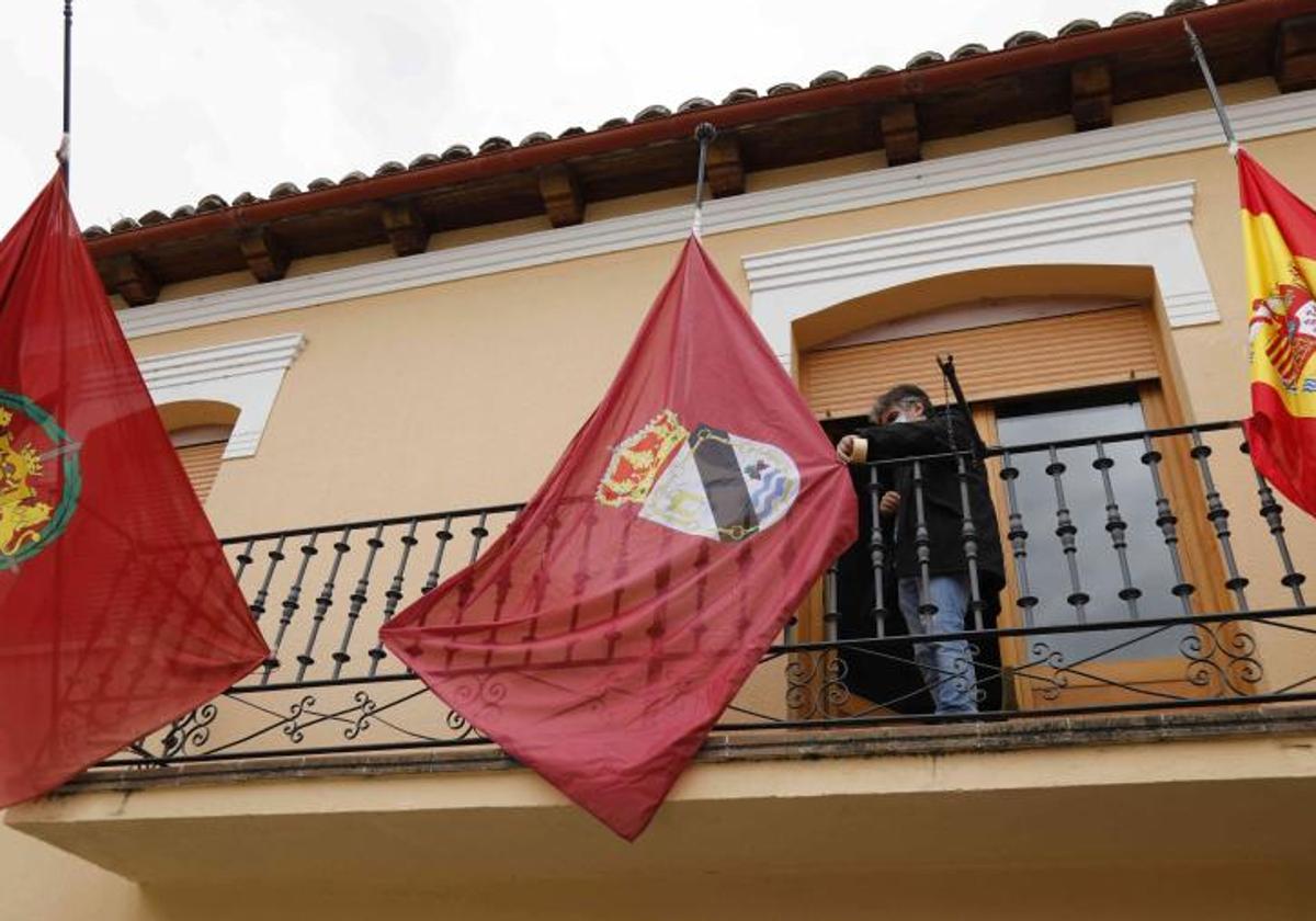 Pesquera de Duero llora la muerte de Ángel en un accidente con su furgoneta en Peñafiel