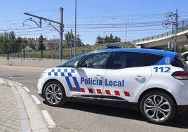 Imagen de archivo de un vehículo de la Policía Loca de Palencia.