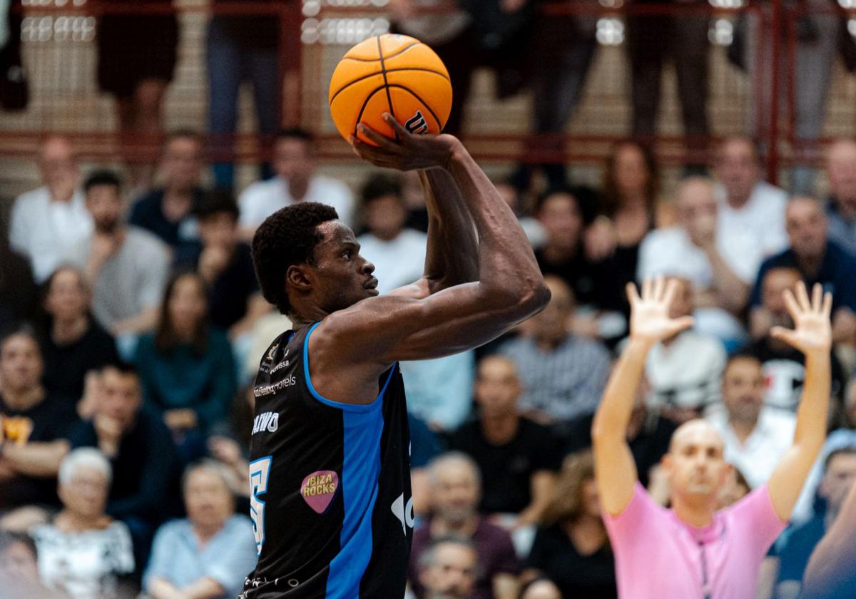 Samuel Taiwo, nuevo jugador del UEMC CBC Valladolid.