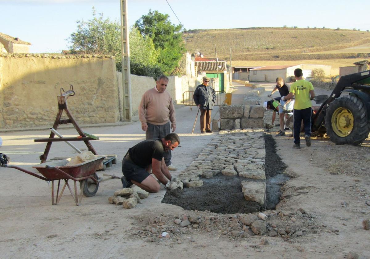 Actuación del programa A Huebra en un municipio.