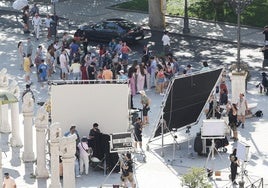 Rodaje de la película india 'Alpha' en la Plaza de la Universidad de Valladolid.