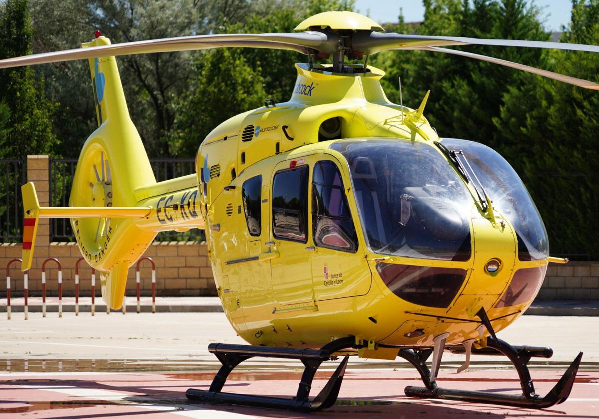 Imagen de archivo de un helicóptero medicalizado.