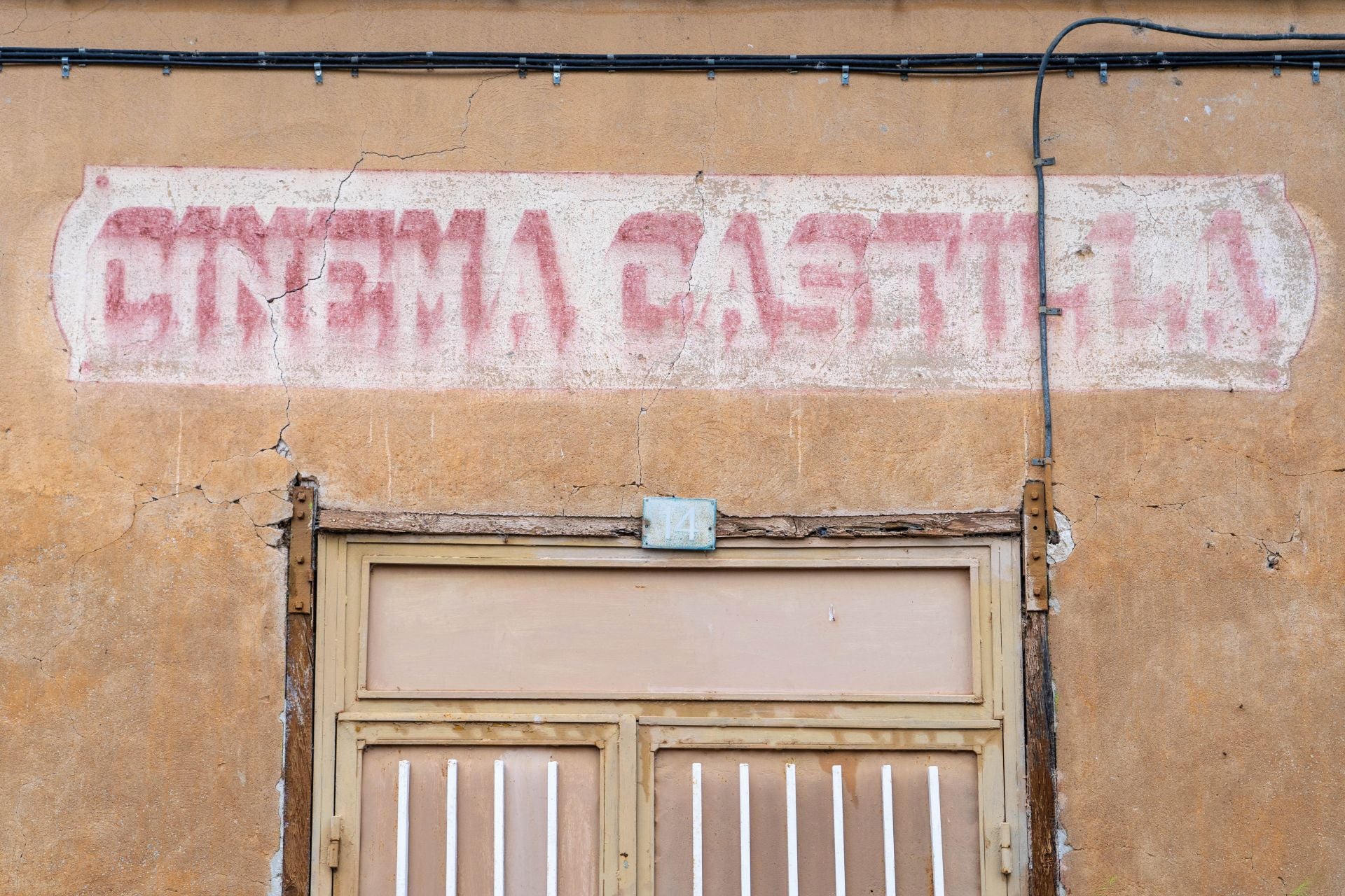Rótulo del antiguo cine de Casasola de Arión.