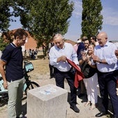 Juan Carlos Domínguez, Javier Míngez (homenajeado), el alcalde de Valladolid, Jesús Julio Carnero, y el regidor de La Cistérniga, Alberto Redondo.