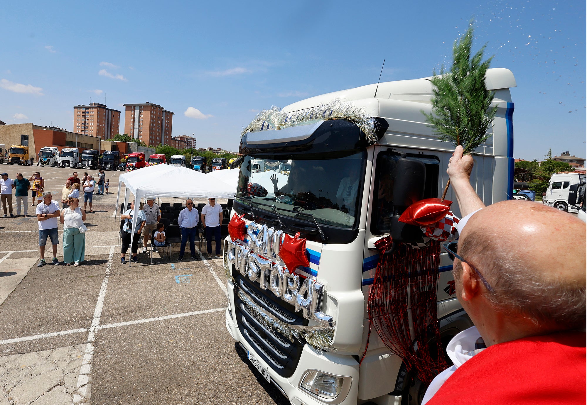Los transportistas celebran un San Cristóbal