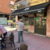 Exterior del bar de La Rondilla donde tuvo lugar la agresión.