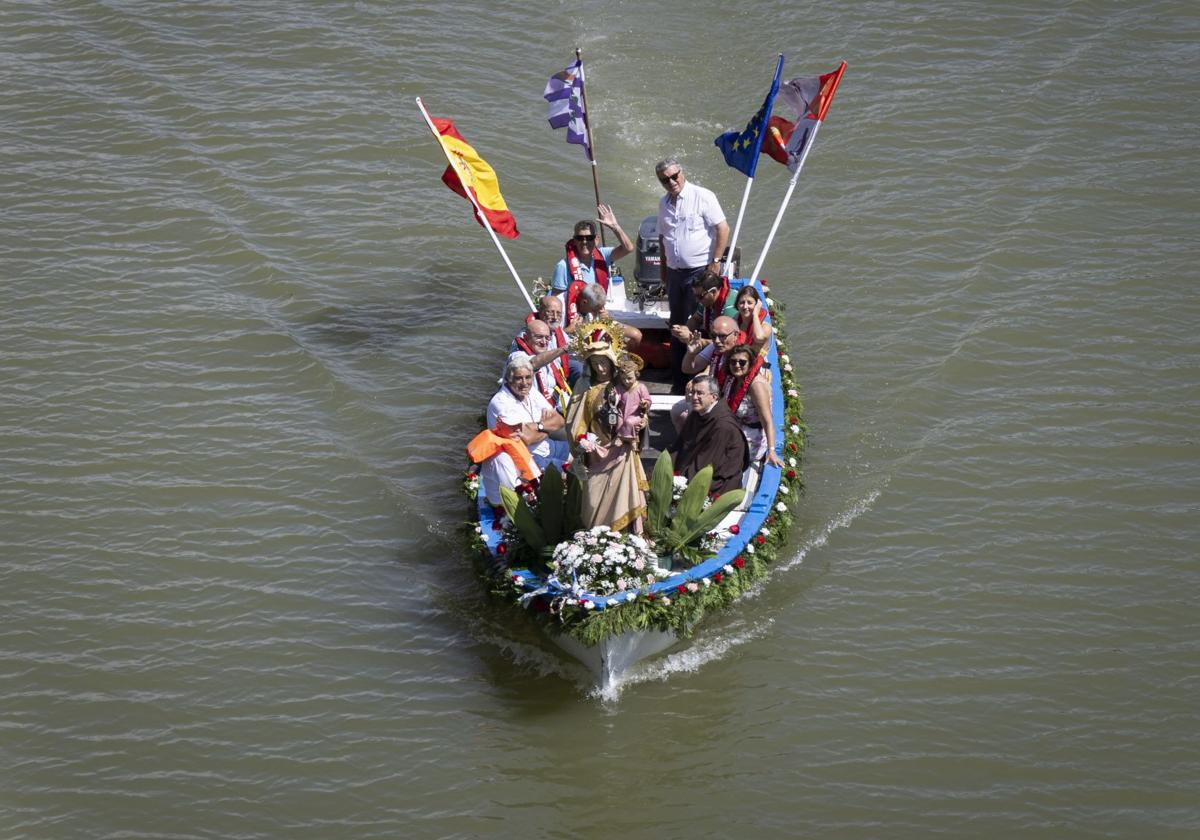 Las mejores imágenes de la procesión de la Virgen del Carmen de Valladolid