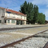 Una de las estaciones en la provincia de Segovia de la línea entre Madrid y Aranda de Duero.