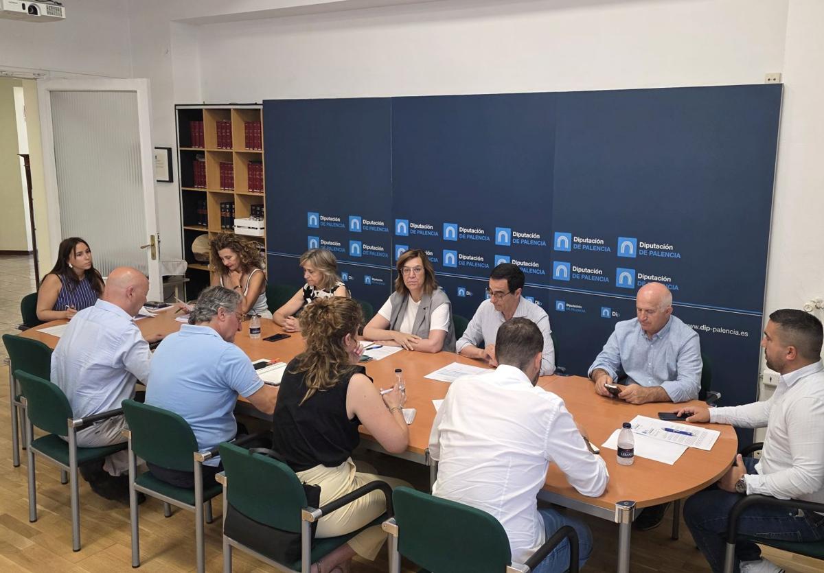 Reunión de la Junta de Gobierno de la Diputación.