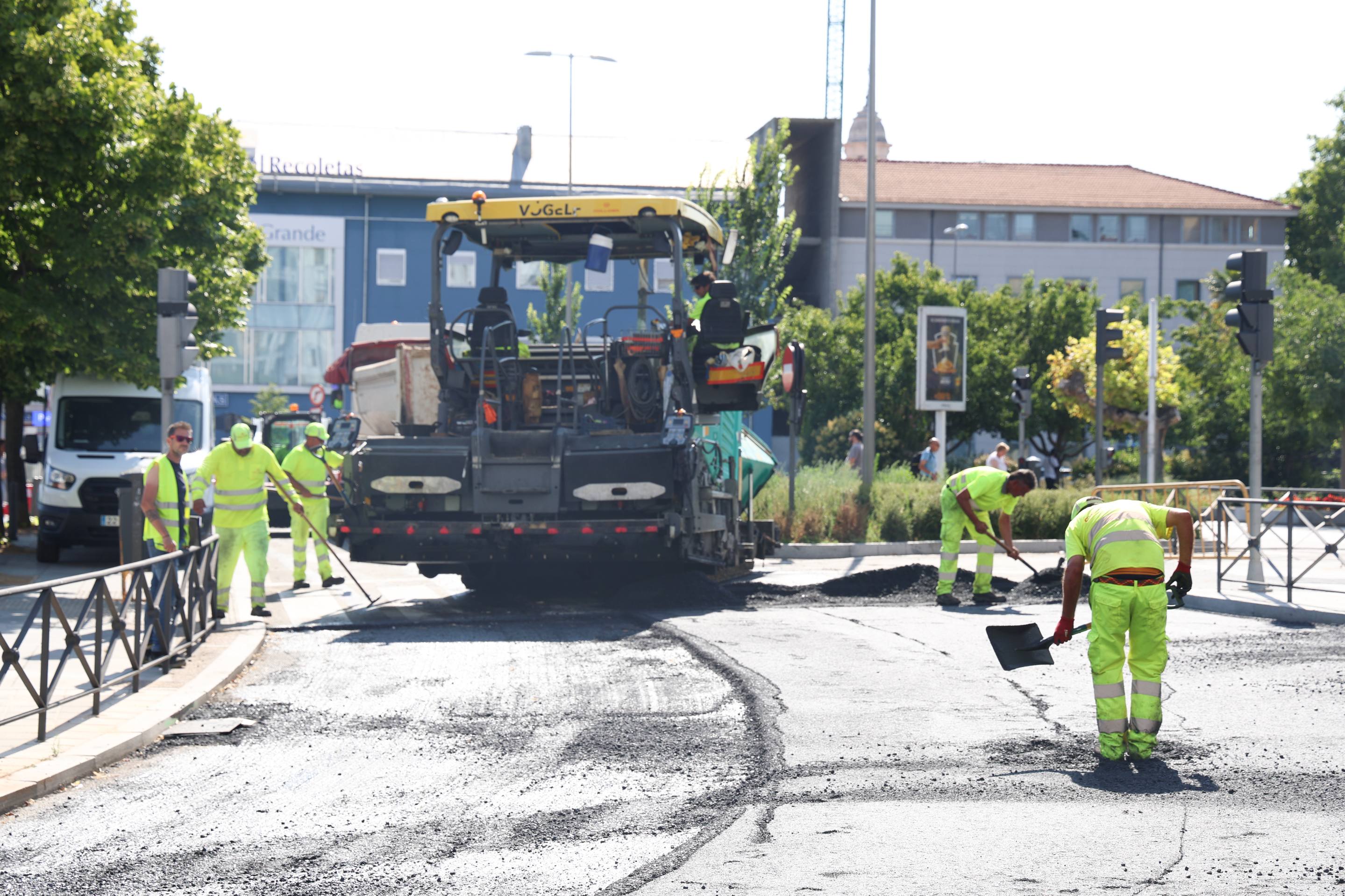 Así han ultimado los trabajos para la reapertura de la calle Muro y Estación