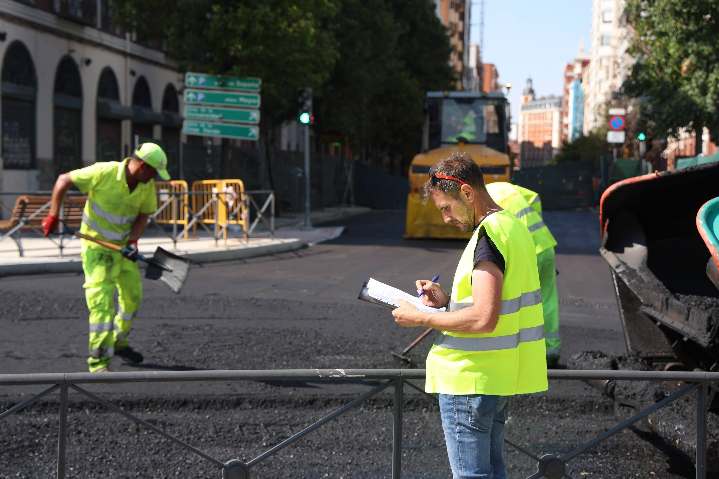 Así han ultimado los trabajos para la reapertura de la calle Muro y Estación
