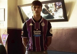 Imagen de la segunda camiseta del Real Valladolid para la nueva temporada.