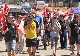 Trabajadores de Saeta Die Casting durante la manifestación del pasado 26 de junio.