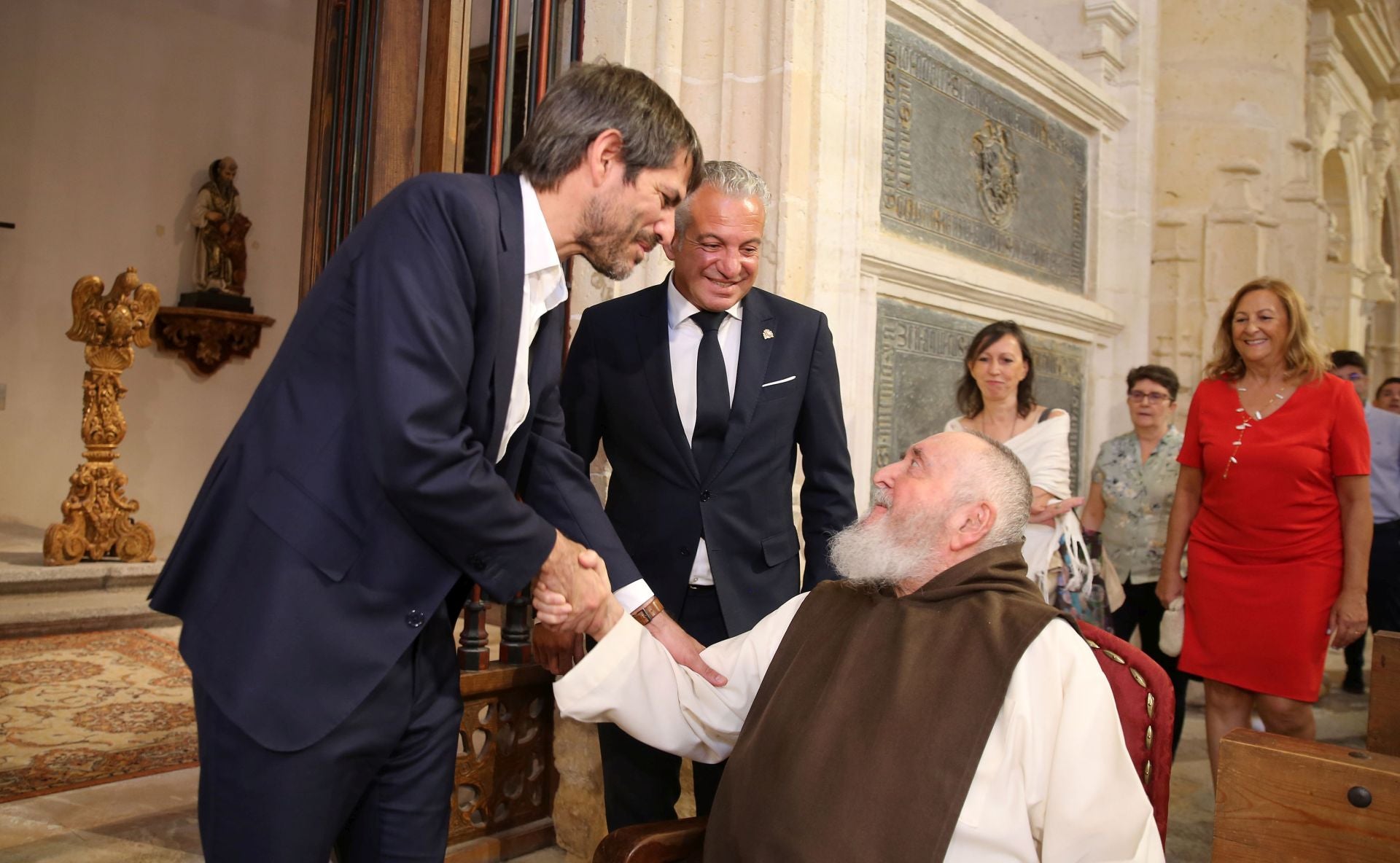 La visita del ministro Ernest Urtasun al Monasterio del Parral, en imágenes