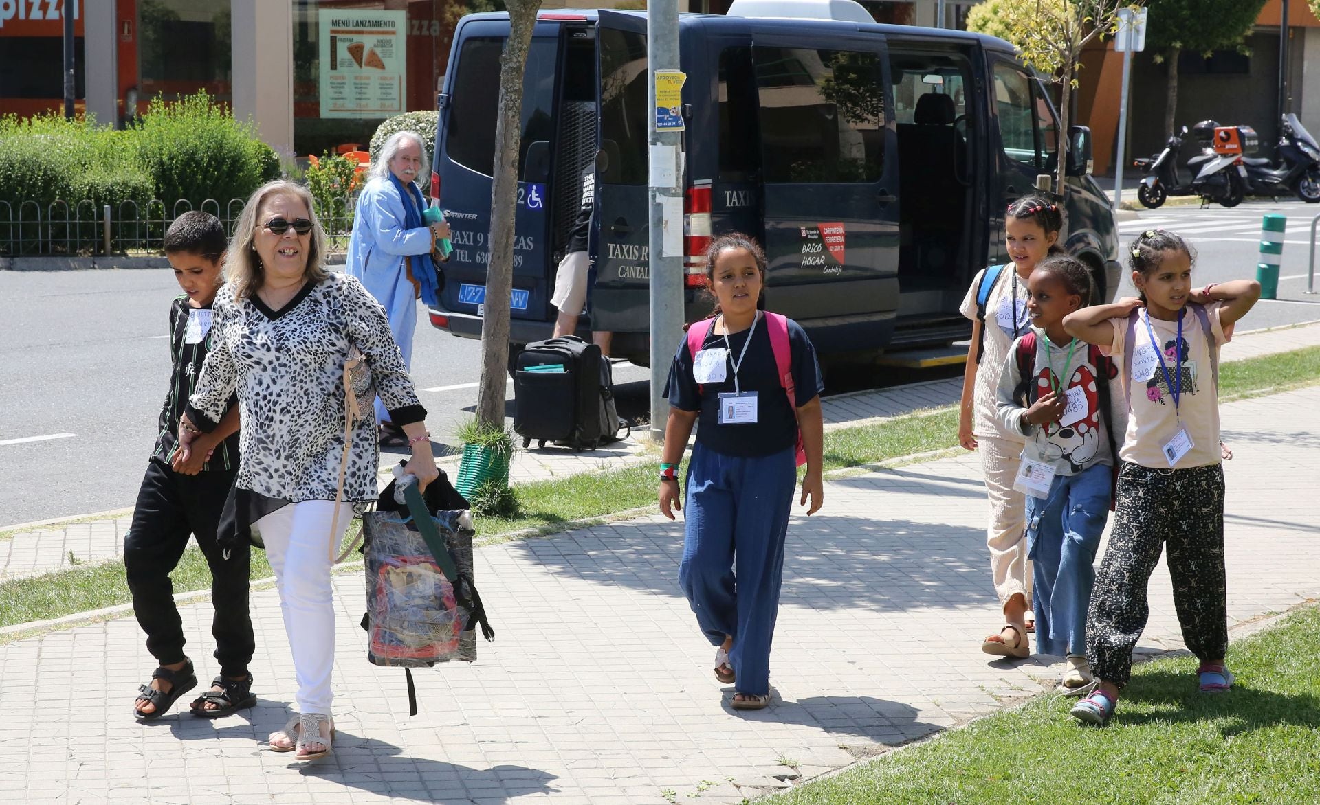 Emocionante recibimiento a los niños saharauis en Segovia