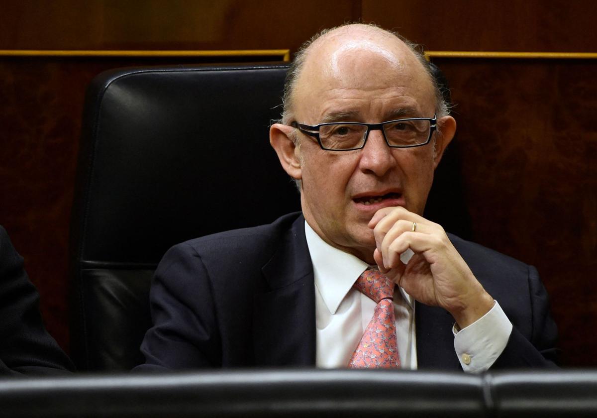 Cristóbal Montoro.